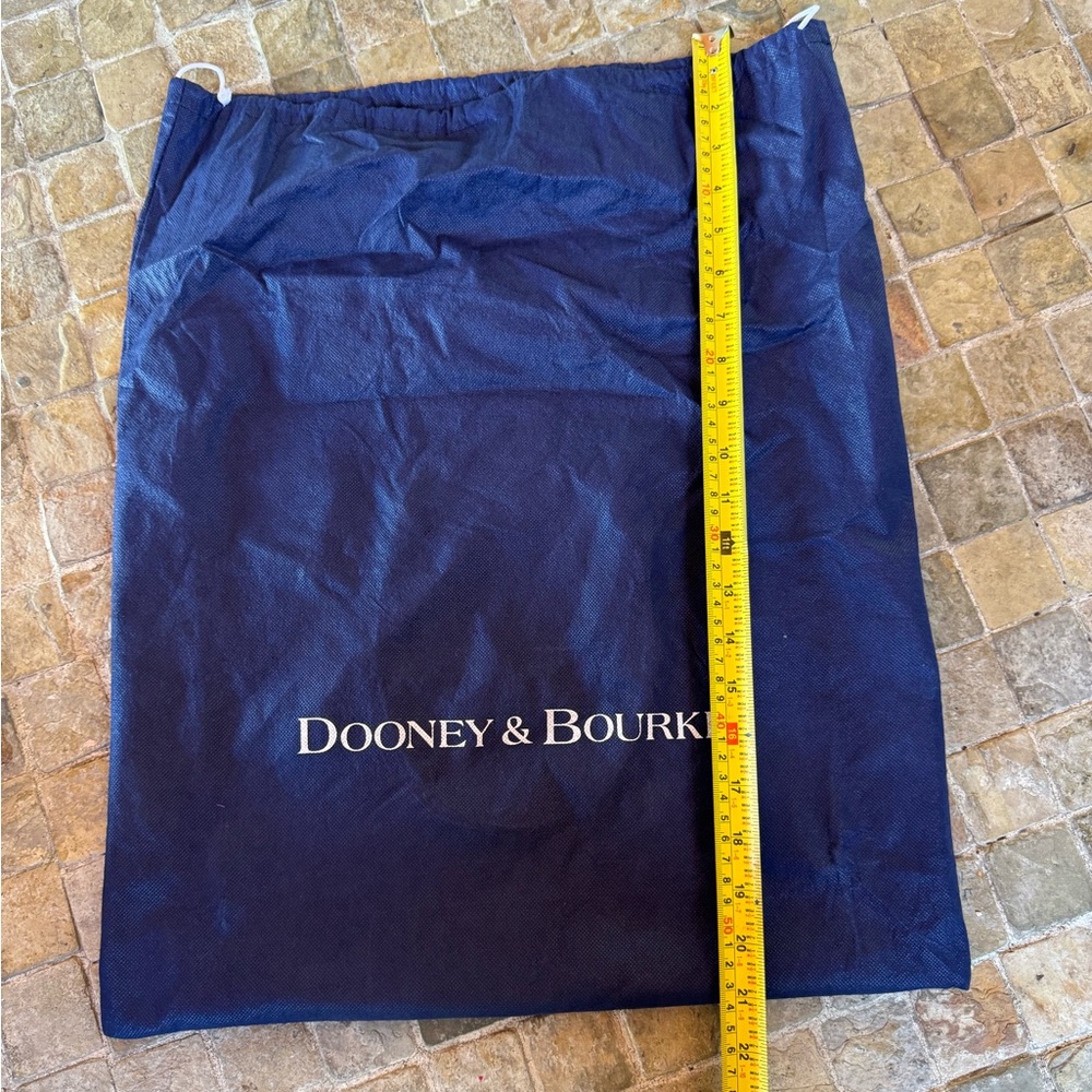 Dooney and Bourke dust bag - Picture 4 of 4